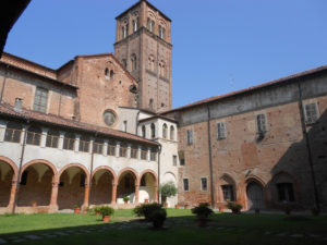 chiostro della chiesa di san domenico